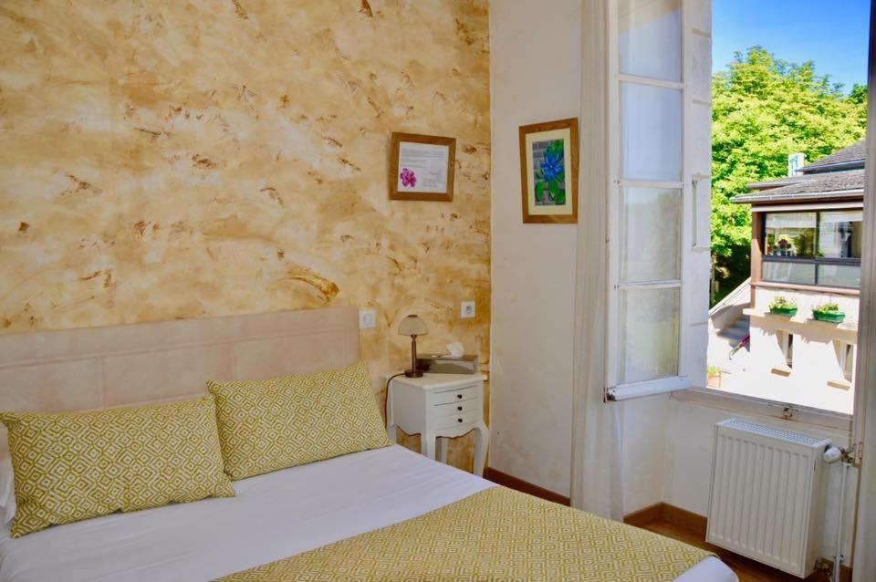 Auberge des 7 Tours Martel Extérieur photo